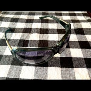 Smith Fixx Optics Black Sun Glasses - gradient gray lens